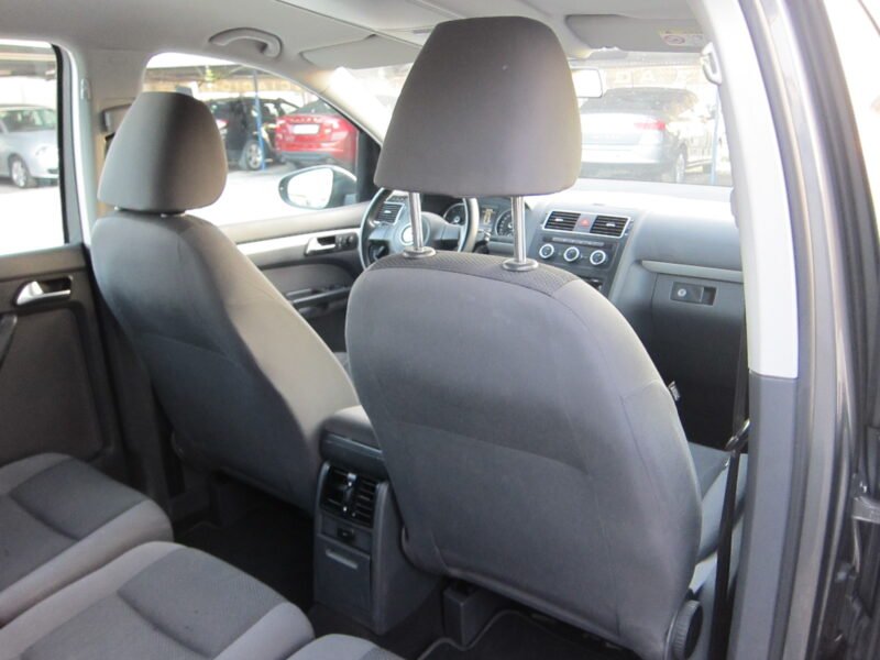 VOLKSWAGEN Touran 1.6 TDI