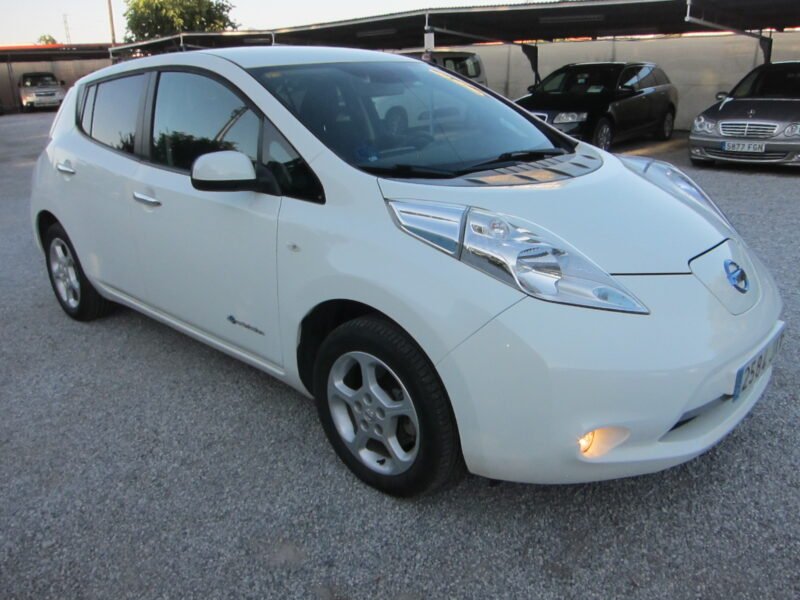 NISSAN LEAF 30KW
