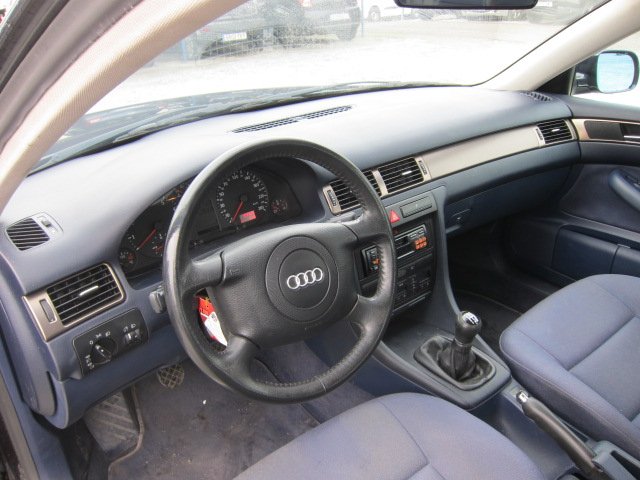 AUDI A6 1.8 TURBO