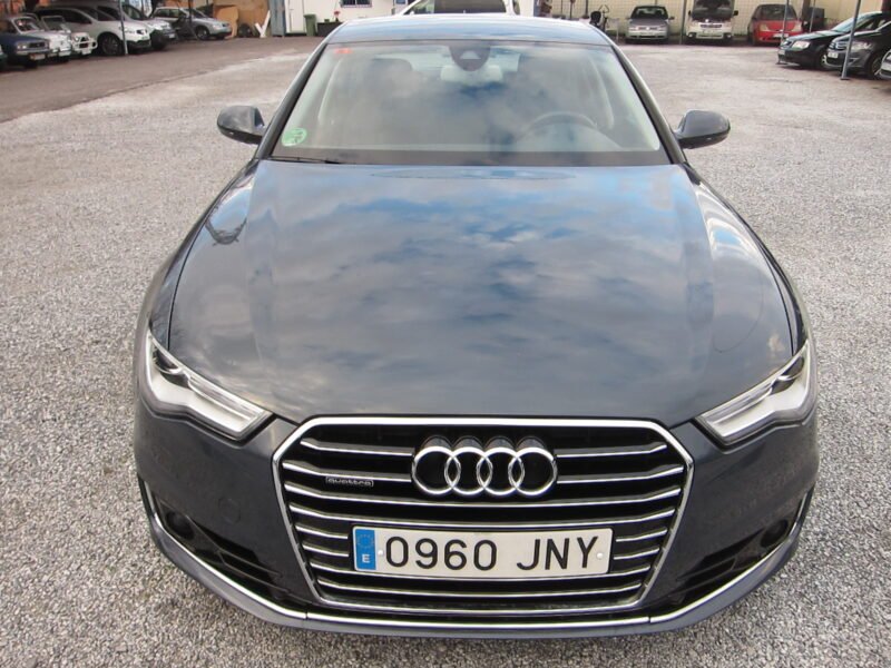 AUDI A6 3.0 L V6 QUATRO