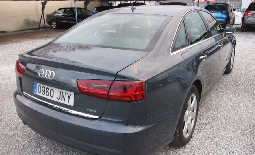 AUDI A6 3.0 L V6 QUATRO