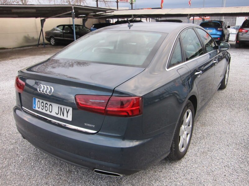 AUDI A6 3.0 L V6 QUATRO