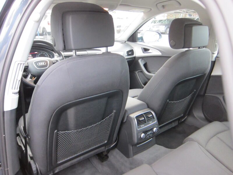 AUDI A6 3.0 L V6 QUATRO