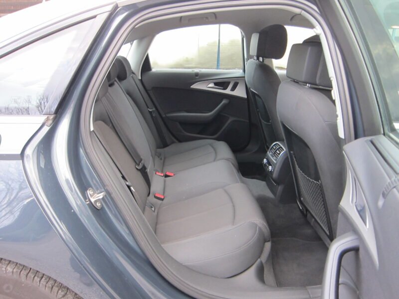 AUDI A6 3.0 L V6 QUATRO