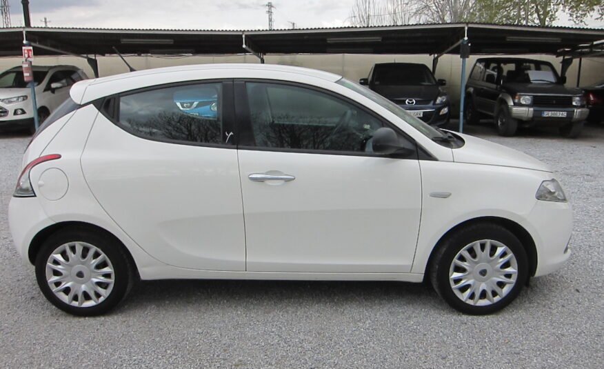 LANCIA YPSILON 1242 C.C.