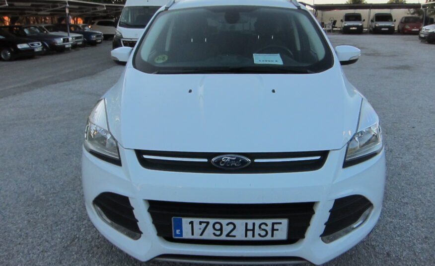 FORD Kuga 2.0 TDCi 2WD Titanium 5p.