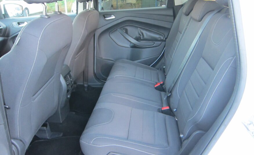 FORD Kuga 2.0 TDCi 2WD Titanium 5p.