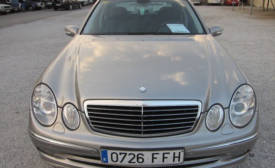 MERCEDES E320 CDI 4 PUERTAS