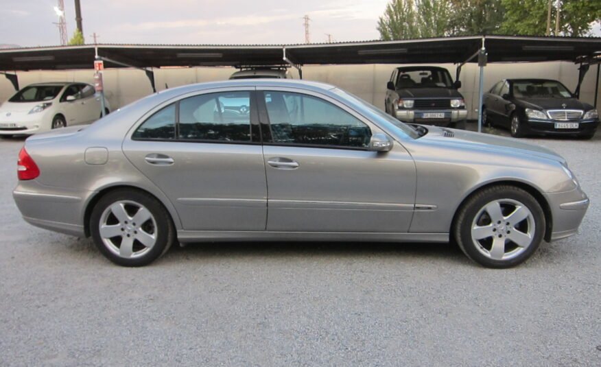 MERCEDES E320 CDI 4 PUERTAS