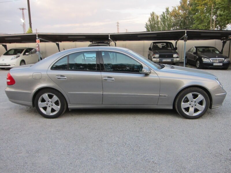 MERCEDES E320 CDI 4 PUERTAS