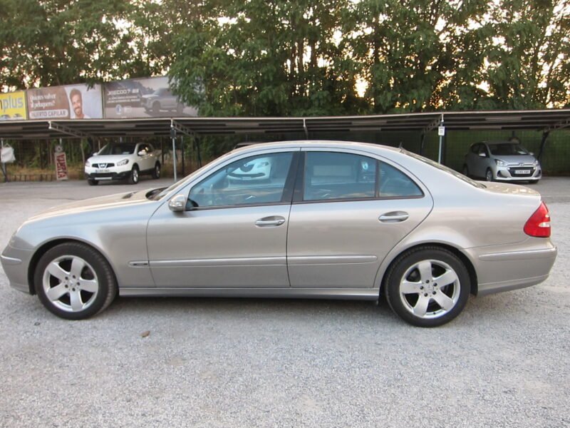MERCEDES E320 CDI 4 PUERTAS