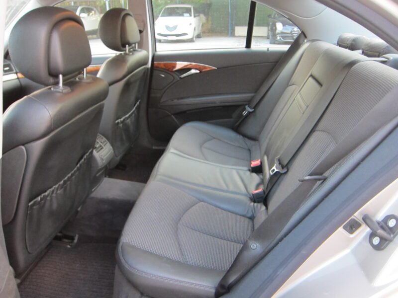 MERCEDES E320 CDI 4 PUERTAS