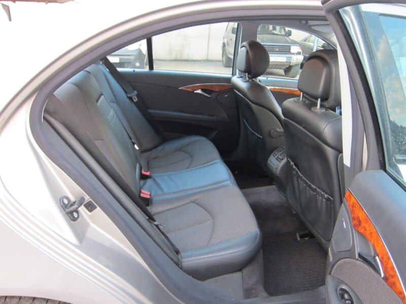 MERCEDES E320 CDI 4 PUERTAS