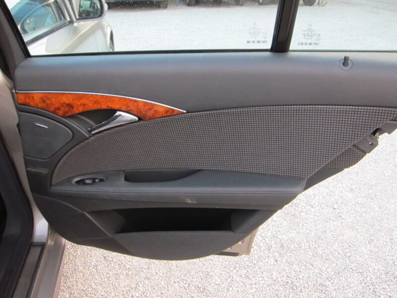 MERCEDES E320 CDI 4 PUERTAS