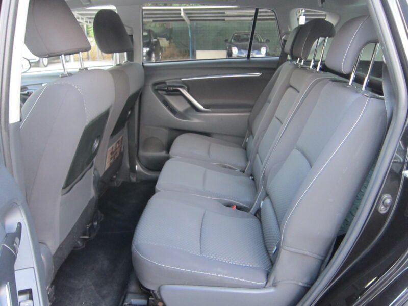 TOYOTA VERSO 5 PLAZAS