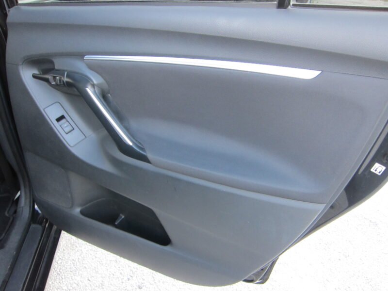 TOYOTA VERSO 5 PLAZAS