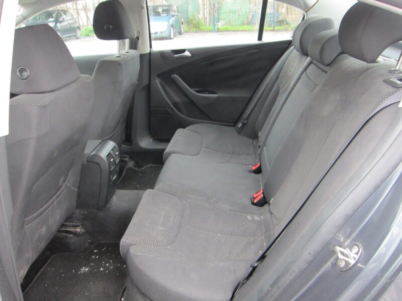 VOLKSWAGEN Passat 2.0 TDI