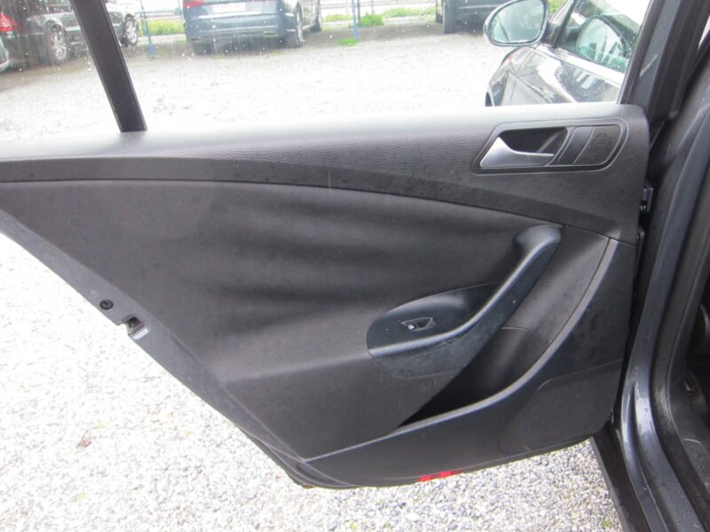 VOLKSWAGEN Passat 2.0 TDI
