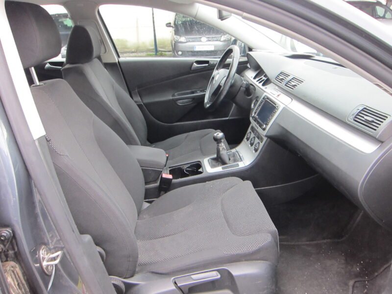 VOLKSWAGEN Passat 2.0 TDI