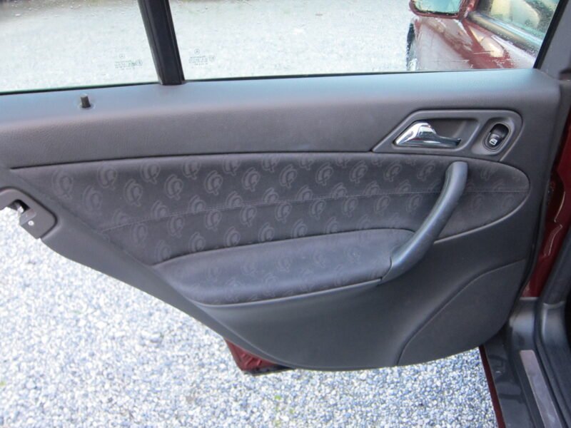 MERCEDES-BENZ C180K KOMPRESOR