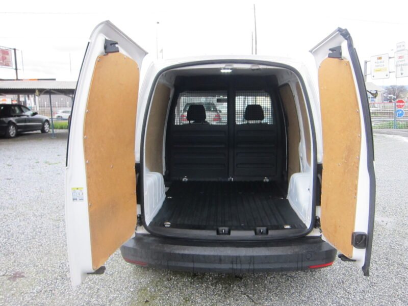 VOLKSWAGEN CADDY VAN 2.0 TDI