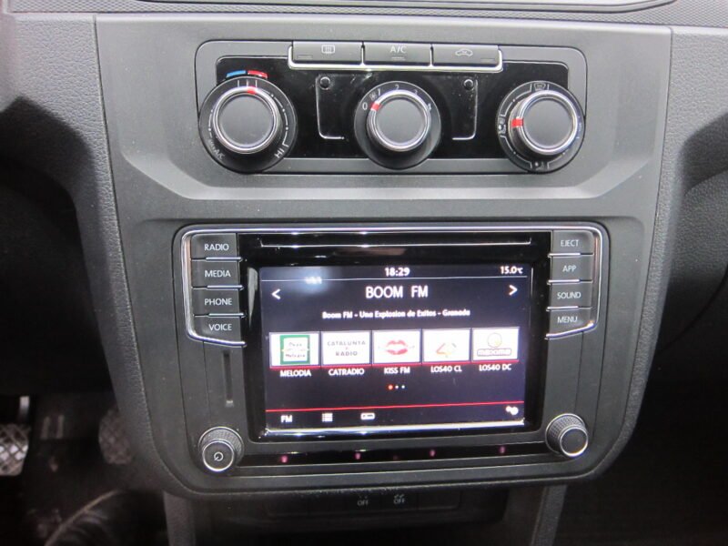 VOLKSWAGEN CADDY VAN 2.0 TDI