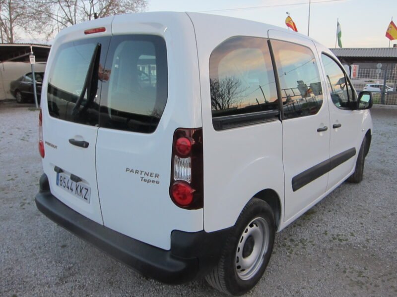 PEUGEOT PARTNER TEPEE KOMBI 1.6 HDI