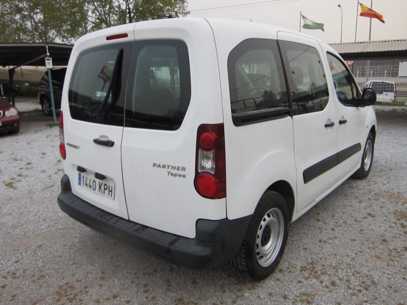 PEUGEOT PARTNER TEPEE KOMBI 1.6 HDI