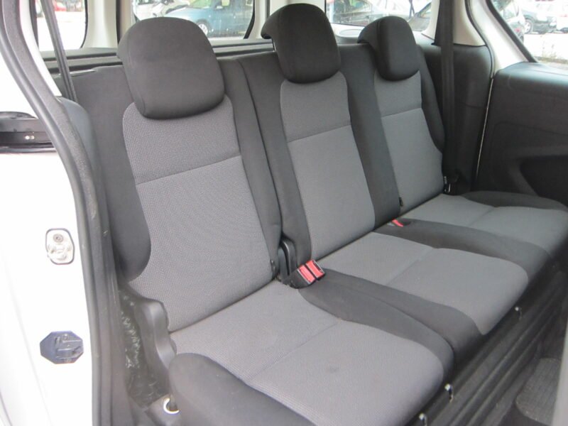 PEUGEOT PARTNER TEPEE KOMBI 1.6 HDI