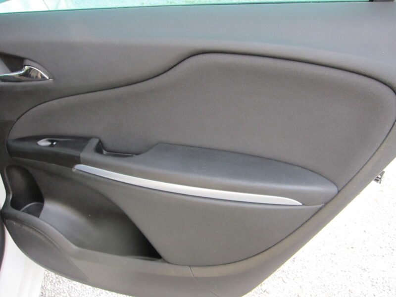 OPEL ZAFIRA TOURER 7 PLAZAS