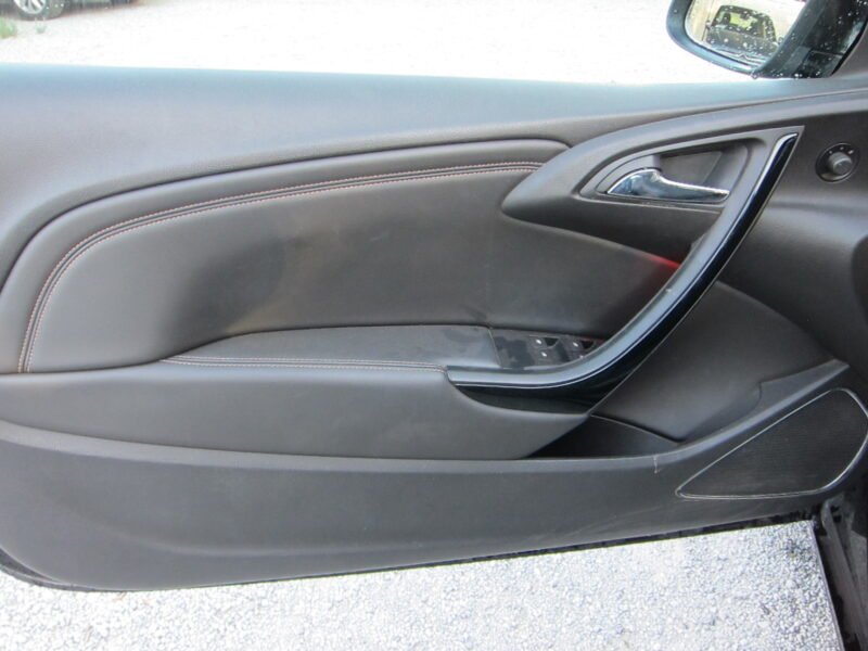 OPEL CASCADA CABRIO 1.4 i